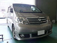 鈑金塗装：トヨタ アルファード